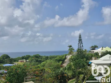 Duplex à Le Gosier (97190)