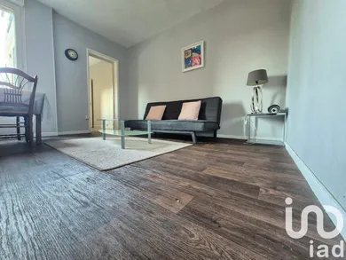 Apartment at Reims (51100)