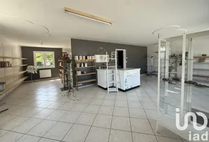 Immeuble à Buchères (10800)