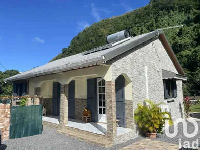 Maison à Saint-Joseph (97480)