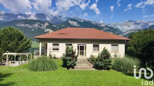 Maison à Saint-Martin-de-la-Cluze (38650)