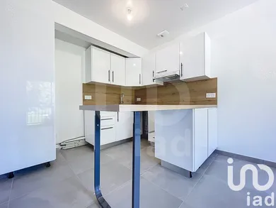 Appartement à Brie-Comte-Robert (77170)
