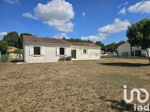 Maison traditionnelle à Montbron (16220)