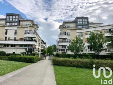 Apartment at Guyancourt (78280)