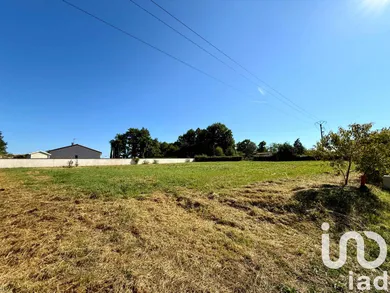 Building plot in AVAILLES-LIMOUZINE (86460)
