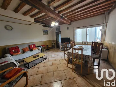 Townhouse in Saâcy-sur-Marne (77730)