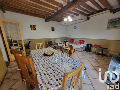Townhouse in Saâcy-sur-Marne (77730)