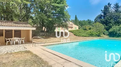 House at Trets (13530)