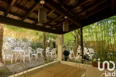 Building at Montreuil (93100)