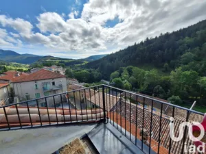 Maison de village à Valdrôme (26310)