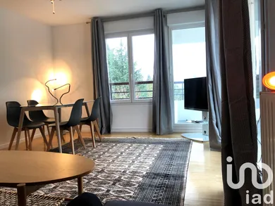 Apartment in Guyancourt (78280)