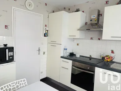 Apartment in Saint-Quentin (02100)