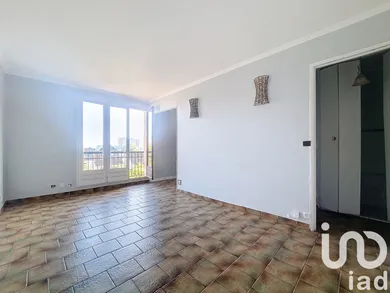 Appartement à Le Bourget (93350)