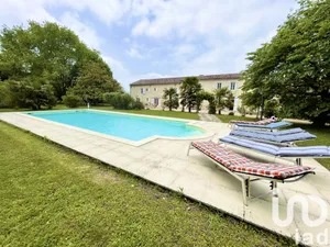 Longère à Lesparre-Médoc (33340)