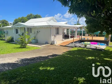House at BAIE MAHAULT (97122)