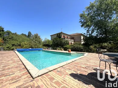 Mansion at Saint-Emilion (33330)