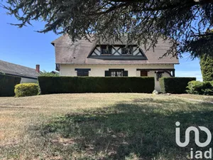 Maison traditionnelle à Le Val-David (27120)