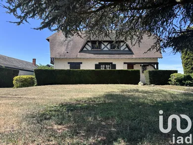 Maison traditionnelle à Le Val-David (27120)