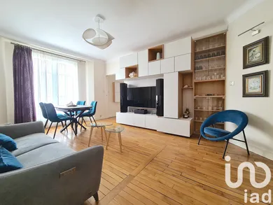 Apartment at Paris (75015)