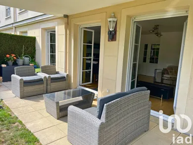 Appartement à Saint-Cyr-l'École (78210)