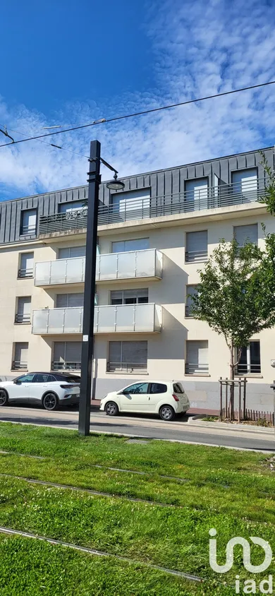 Apartment at Châtenay-Malabry (92290)