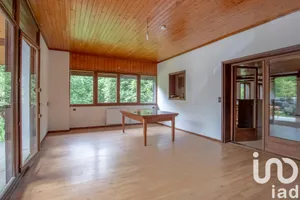 House at École (73630)