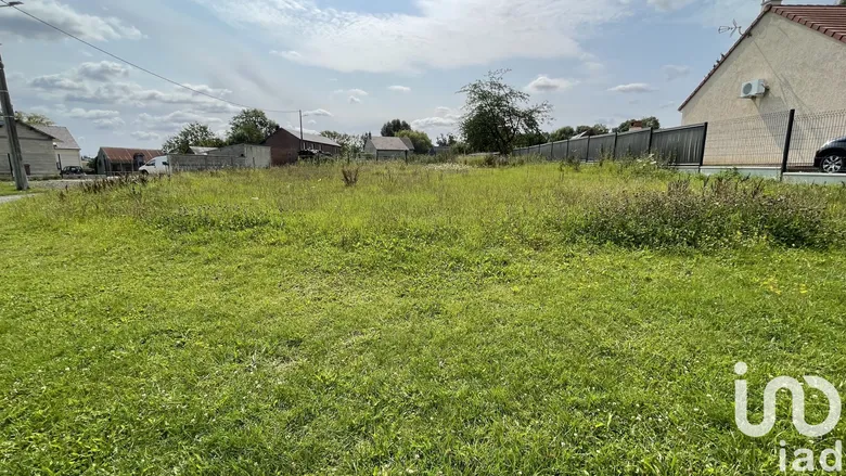 Terrain 616 m² · à Le Saulchoy · 616 m² · 28 140 €