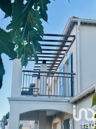 Apartment in Bagnols-sur-Cèze (30200)