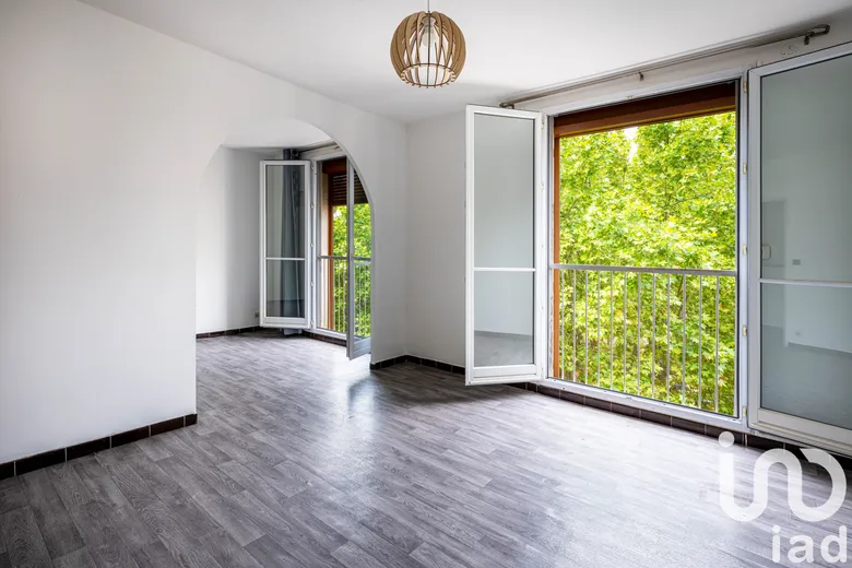 Appartement 4 pièces 66 m² · à Salon-de-Provence · 66,3 m² · 109 000 €