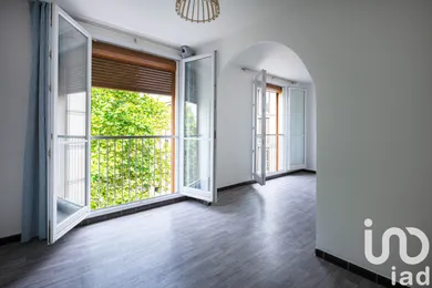 Appartement à Salon-de-Provence (13300)