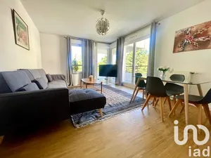 Apartment in Guyancourt (78280)