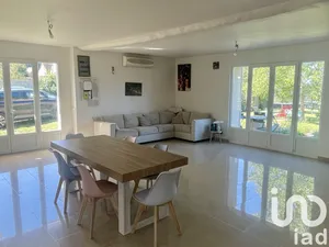 House in Passy (89510)