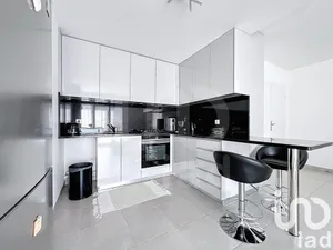 Apartment in Ozoir-la-Ferrière (77330)