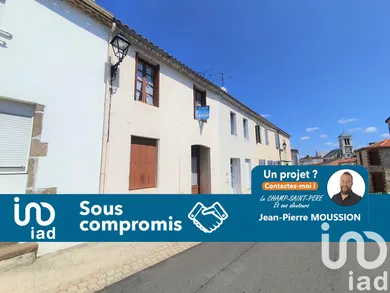 Maison de ville à Le Champ-Saint-Père (85540)