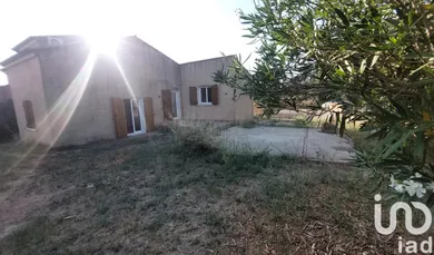 House at Saint-Gilles (30800)