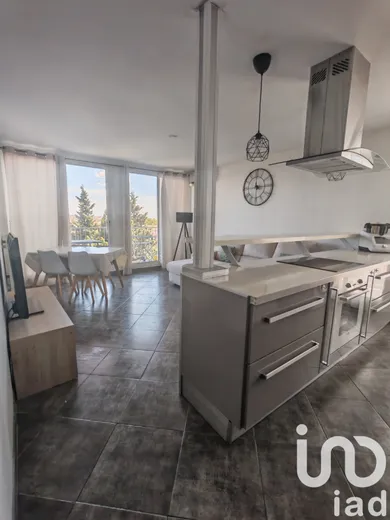 Apartment in Port-de-Bouc (13110)