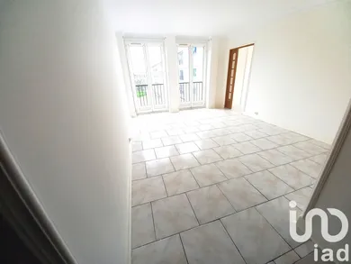 Apartment in Choisy-le-Roi (94600)