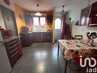 Immeuble à Rœulx (59172)