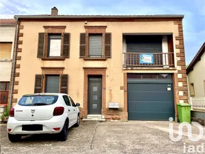 Building at Porcelette (57890)