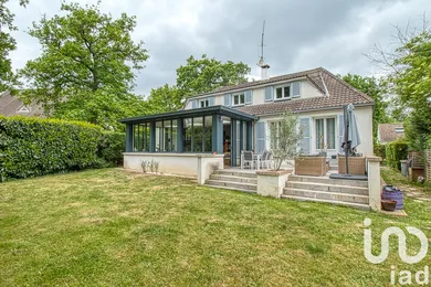 Maison à Verneuil-sur-Seine (78480)