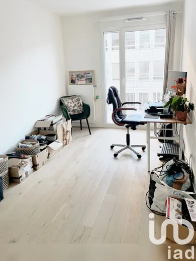 Apartment in Clichy (92110)