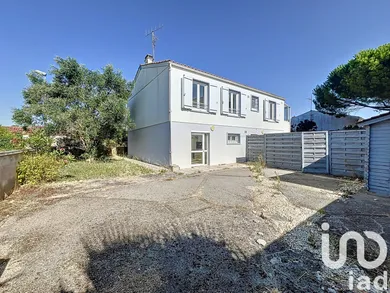 Maison traditionnelle à Marsilly (17137)