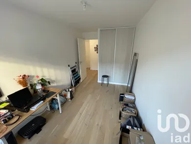 Apartment in Clichy (92110)