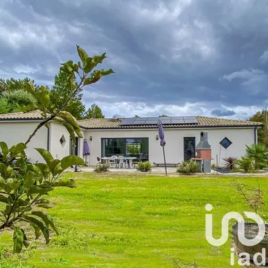 Maison à Galgon (33133)
