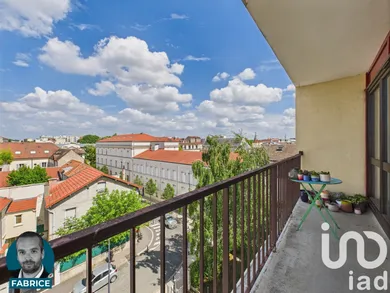 Apartment in Maisons-Alfort (94700)
