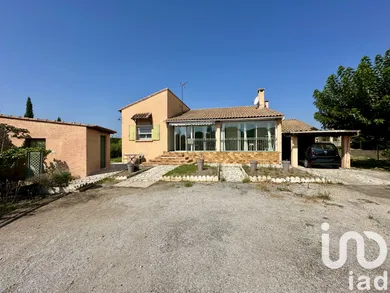 House at Saint-Gilles (30800)