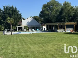 Maison à Villeneuve-sur-Yonne (89500)