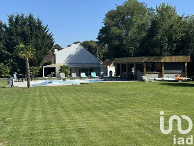 Maison à Villeneuve-sur-Yonne (89500)