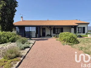 Maison à Loubillé (79110)
