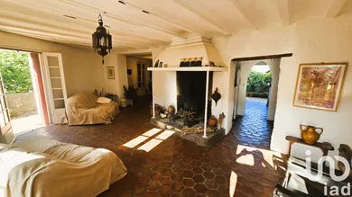 Village house at Cabrerolles (34480)